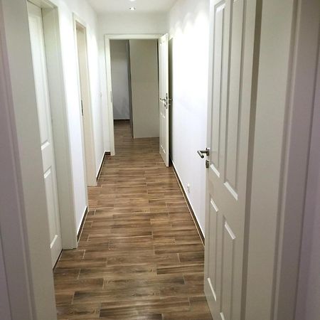 Ferienwohnungen Arp "2D" Mit Terrasse Und Parkplatz Итцехое Екстериор снимка