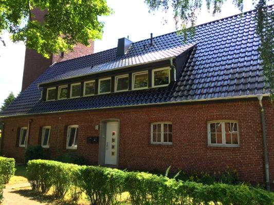 Ferienwohnungen Arp "2D" Mit Terrasse Und Parkplatz Итцехое Екстериор снимка