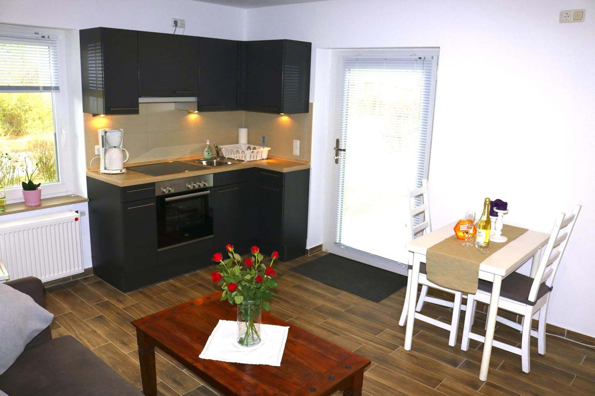 Ferienwohnungen Arp "2D" Mit Terrasse Und Parkplatz Итцехое Екстериор снимка